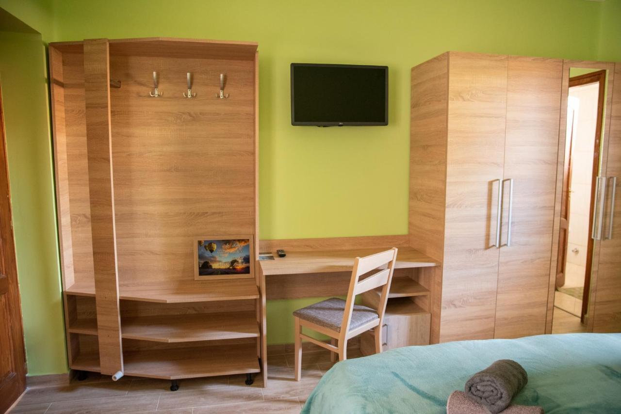 Benige Vendeghaz Hotel Demjen Luaran gambar