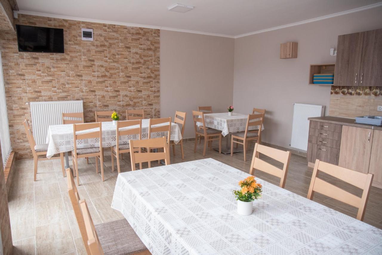 Benige Vendeghaz Hotel Demjen Luaran gambar
