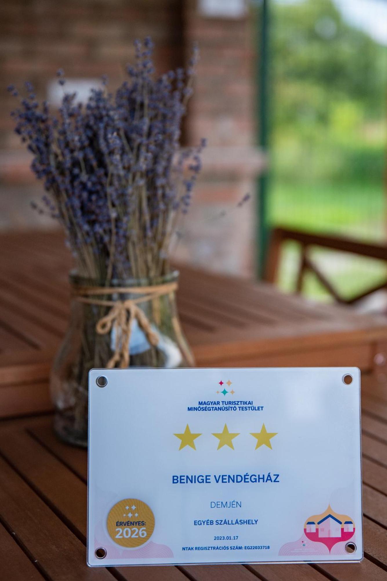 Benige Vendeghaz Hotel Demjen Luaran gambar